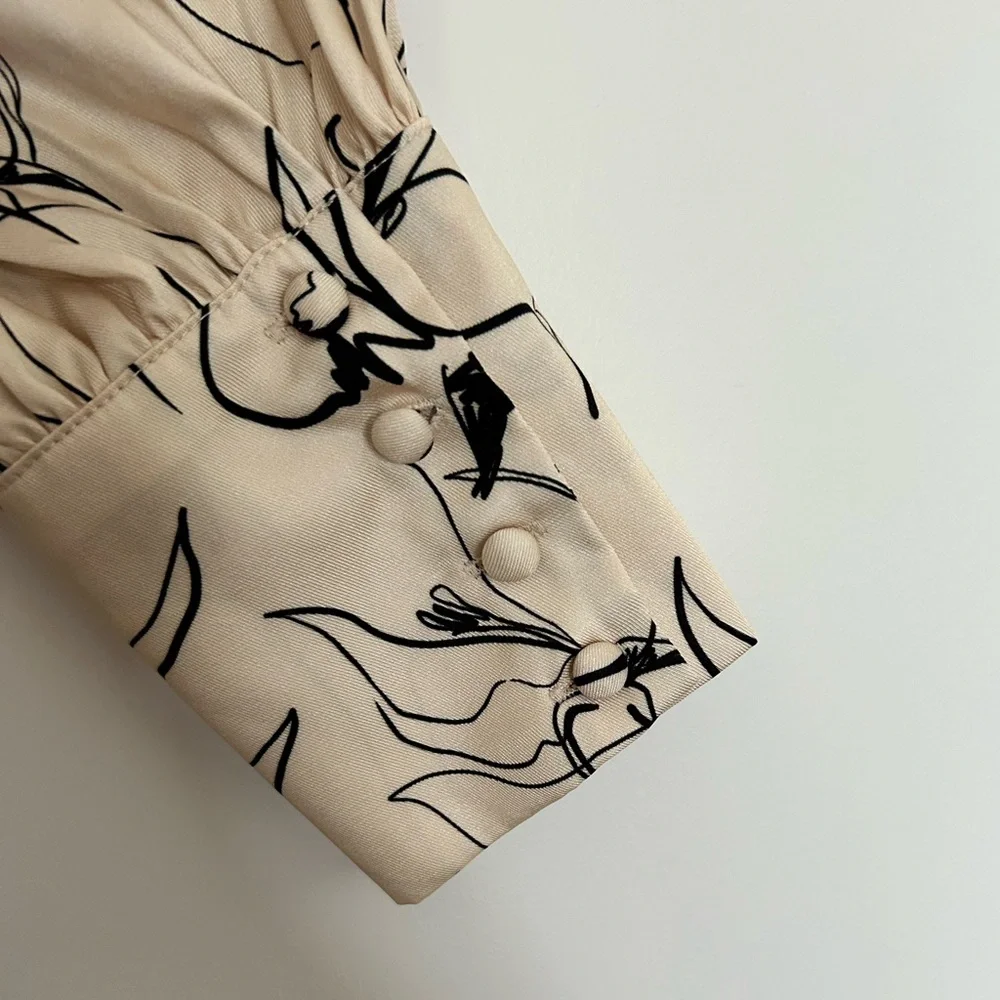 2 for 20$ 🍦🍨 Tie neck floral dress with side zip - Picture 4 of 14